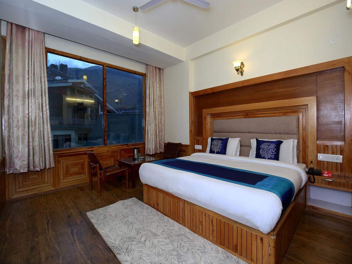 Oyo 10116 Hotel Rhythm Retreat Manāli Exteriör bild