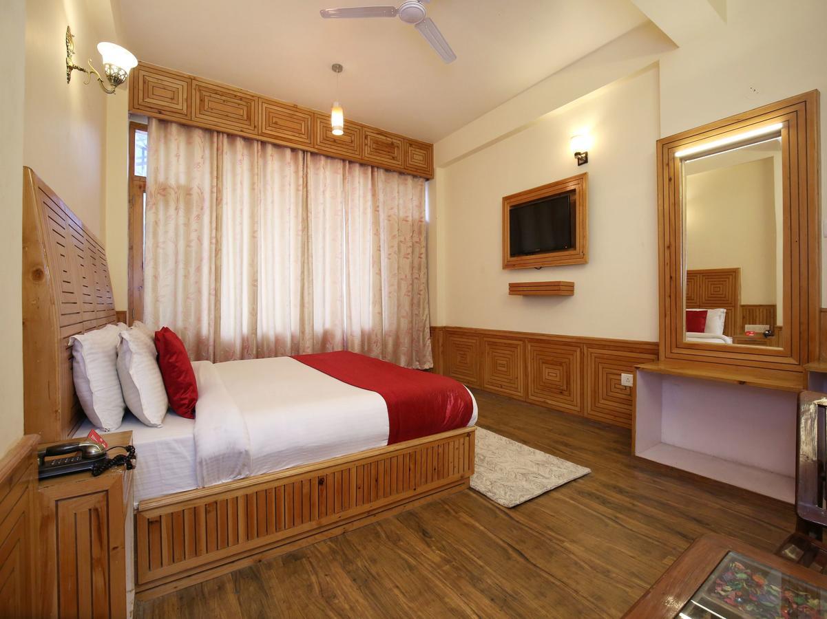 Oyo 10116 Hotel Rhythm Retreat Manāli Exteriör bild